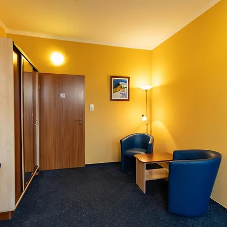 Tuenderpart Vendeghaz Pensjonat Eger