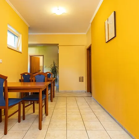 Tuenderpart Vendeghaz