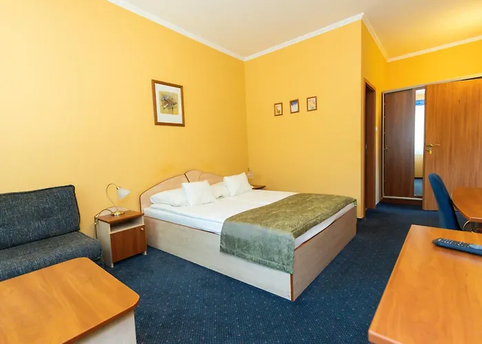 Guest house Tunderpart Vendeghaz 3*